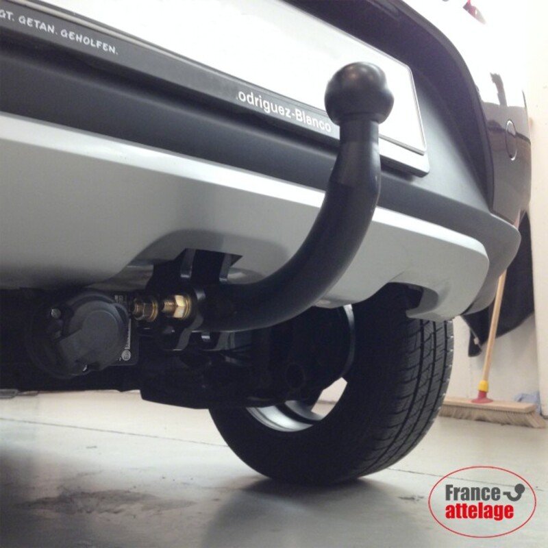 Attelage Amovible Pour Dacia Sandero Et Sandero Stepway - Modèle 08006/C, Capacité 1100 Kg